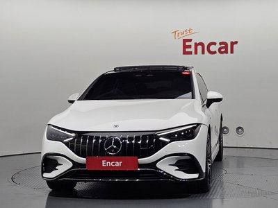 MERCEDES-BENZ EQE - 2