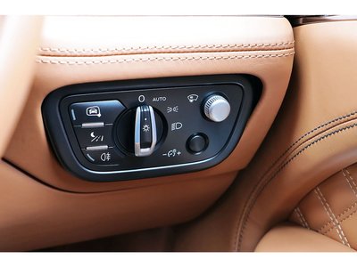 2022 Bentley BENTAYGA 缩略图 52