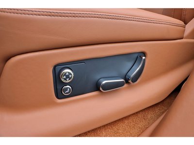 2022 Bentley BENTAYGA 缩略图 46