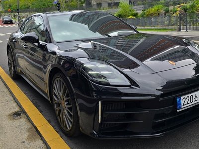 PORSCHE PANAMERA - 2