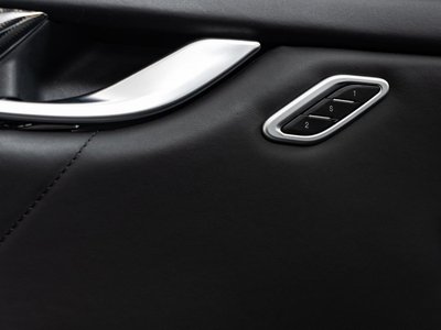2019 Maserati GHIBLI thumbnail 25