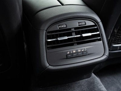 2019 Maserati GHIBLI thumbnail 40