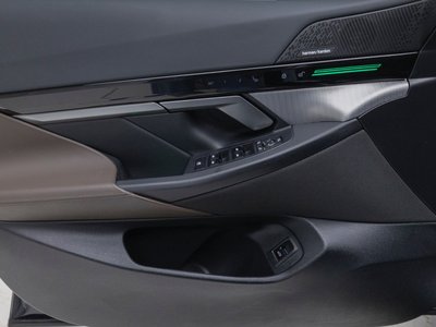 2024 BMW 5 SERIES thumbnail 13