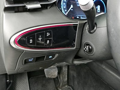 صورة مصغرة 16 لـ 2021 Genesis GV70