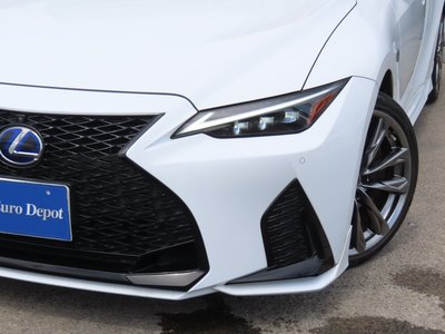 LEXUS IS - 5
