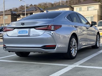 LEXUS ES - 3