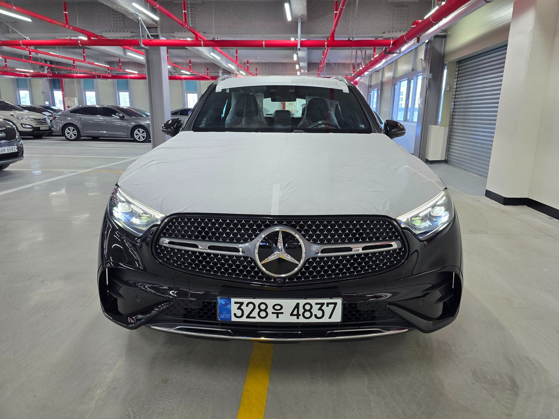 MERCEDES-BENZ GLC - View 1