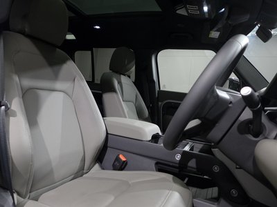 صورة مصغرة 37 لـ 2023 LAND Rover DEFENDER