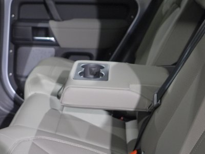 صورة مصغرة 61 لـ 2023 LAND Rover DEFENDER