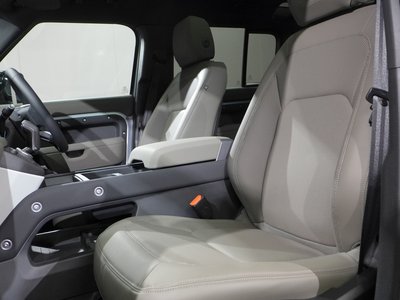 صورة مصغرة 47 لـ 2023 LAND Rover DEFENDER