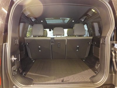 صورة مصغرة 116 لـ 2023 LAND Rover DEFENDER