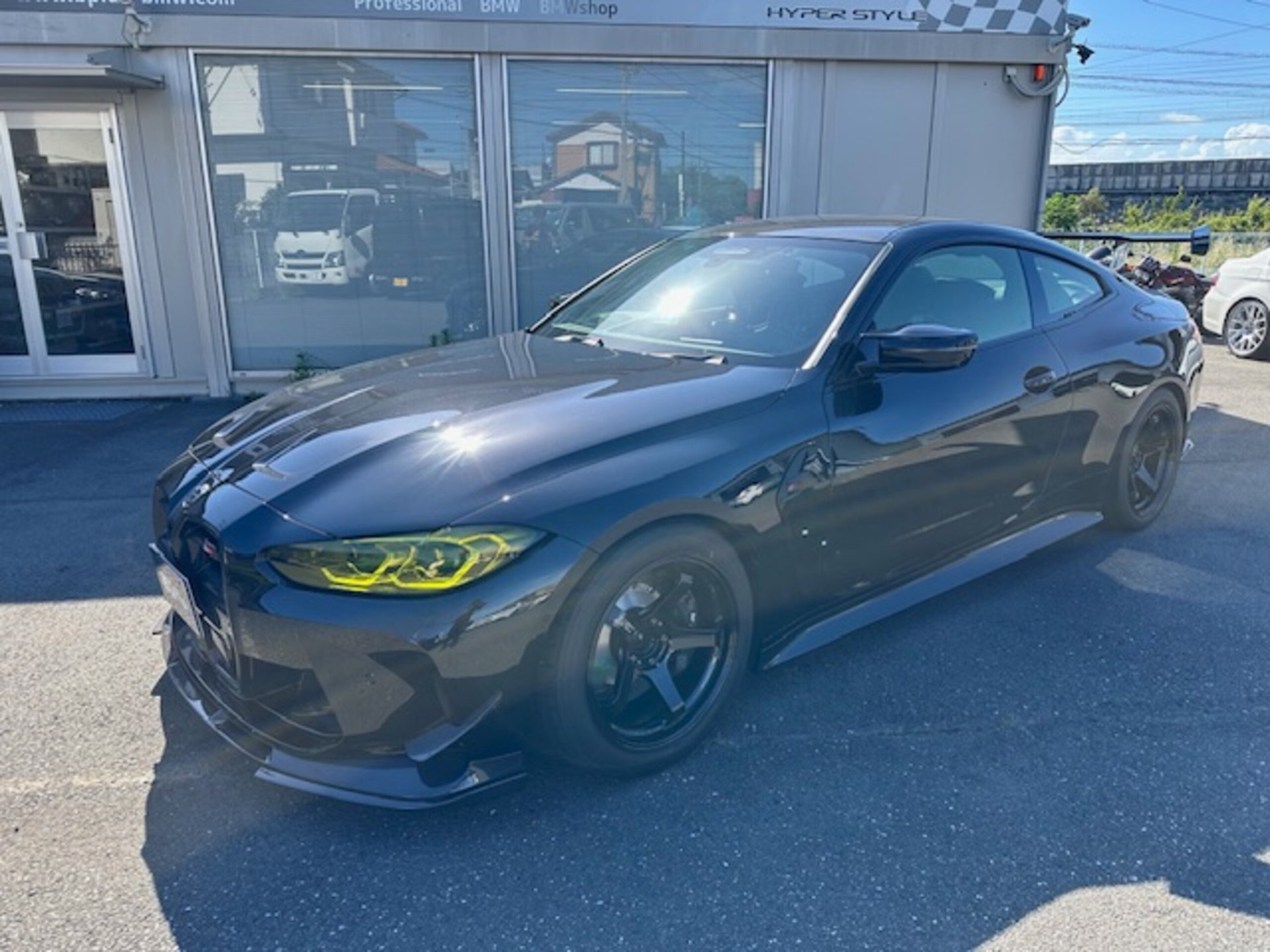 BMW M4 COUPE - View 1