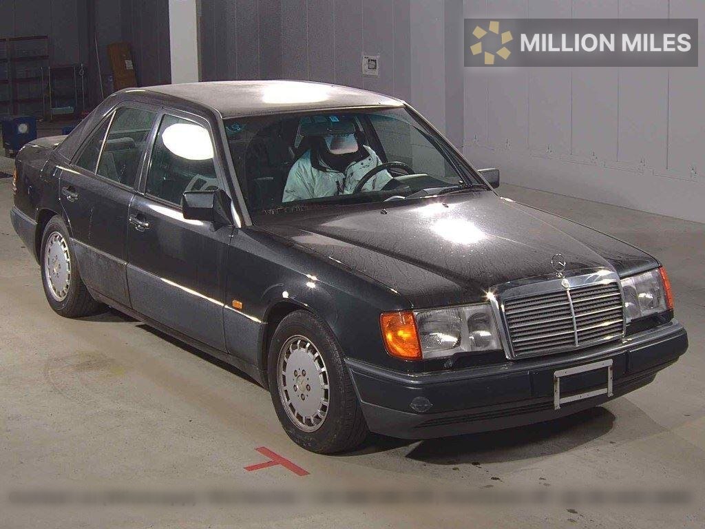 MERCEDES-BENZ E-CLASS - View 1