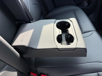 2024 BMW I5 缩略图 16