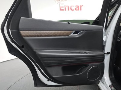 صورة مصغرة 16 لـ 2024 Genesis G80 (RG3)