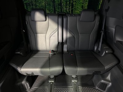 صورة 10 لـ 2024 Toyota ALPHARD