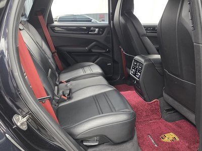 2021 Porsche CAYENNE 缩略图 17