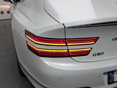 2022 Genesis G80 (RG3) 照片 10