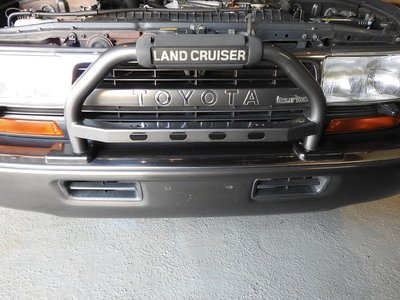 TOYOTA LAND CRUISER 80 - 6