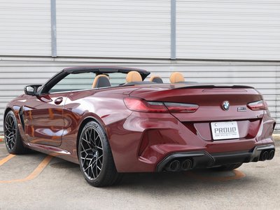 BMW M8 CABRIOLET - 4