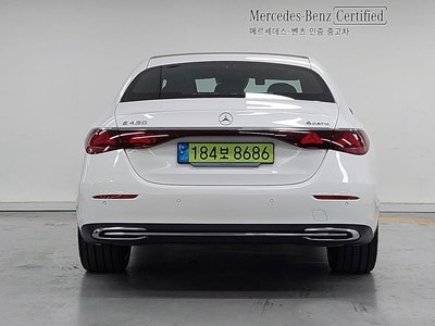 MERCEDES-BENZ E-CLASS - 3
