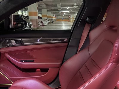 PORSCHE PANAMERA - 10