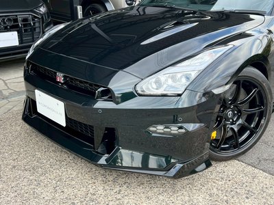 NISSAN GT-R - 8
