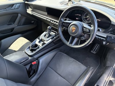 PORSCHE 911 - 9