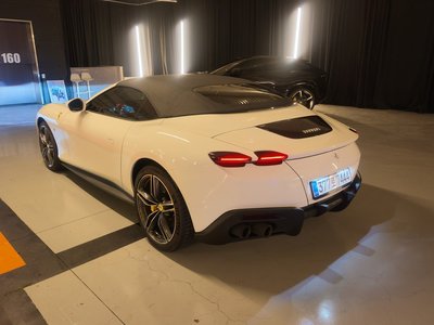 FERRARI ROMA - 3