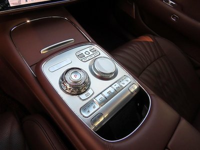 2022 Genesis G90 (RS4) thumbnail 11