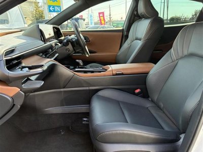 TOYOTA CROWN CROSSOVER - 6