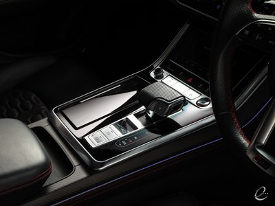 صورة 10 لـ 2021 AUDI RS Q8