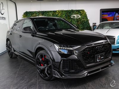 صورة 28 لـ 2021 AUDI RS Q8