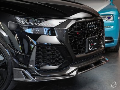 صورة 20 لـ 2021 AUDI RS Q8