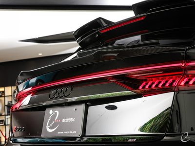 صورة 53 لـ 2021 AUDI RS Q8