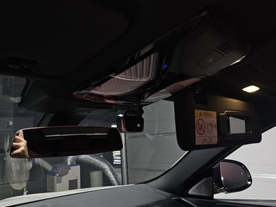 2021 BMW X6 thumbnail 32