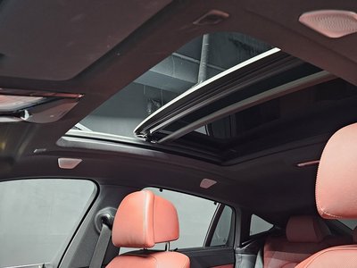 2021 BMW X6 thumbnail 31