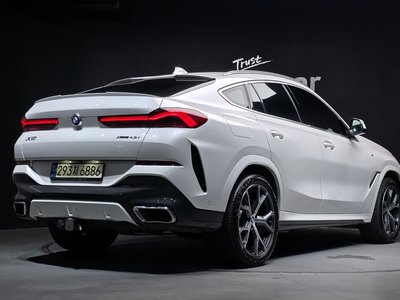 2021 BMW X6 — фото 3