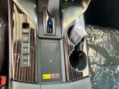 LEXUS LX - 9