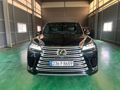 LEXUS LX - 1