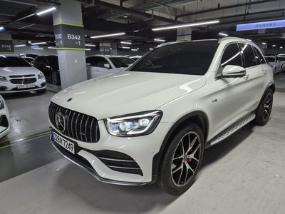 MERCEDES-BENZ GLC