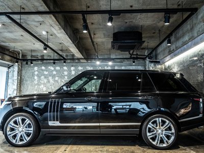 LAND ROVER RANGE ROVER - 10