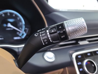 2023 Genesis GV80 thumbnail 28