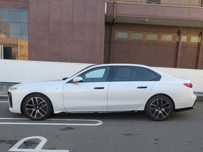 2025 BMW 7 SERIES thumbnail 47