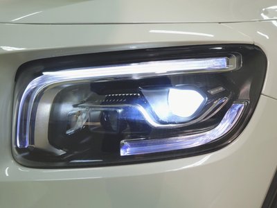 MERCEDES-BENZ GLB - 3