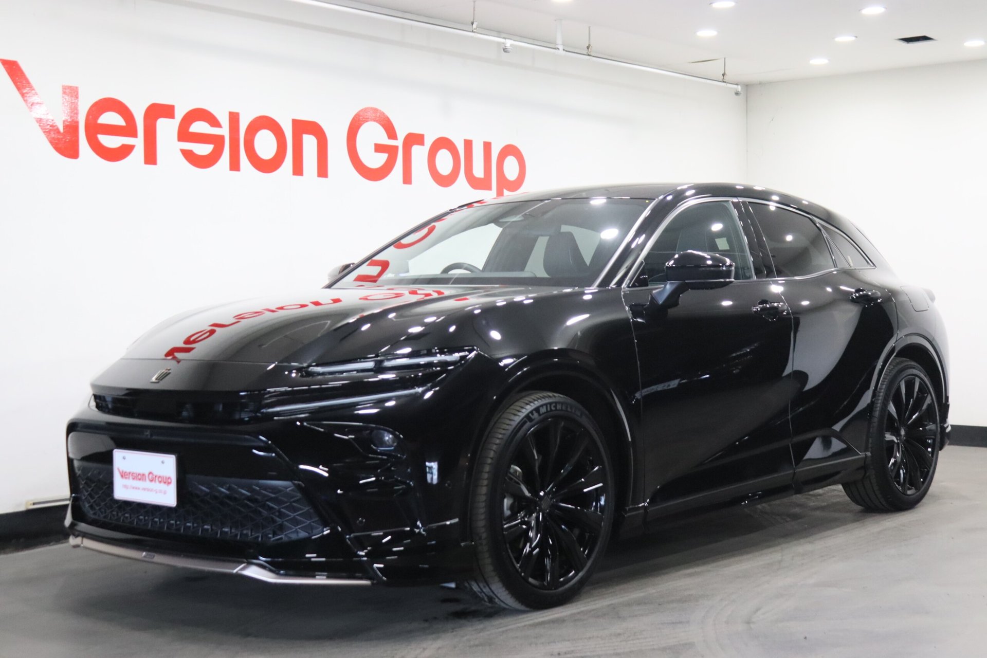 TOYOTA CROWN SPORT - View 1