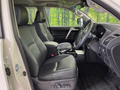 TOYOTA LAND CRUISER PRADO - 7