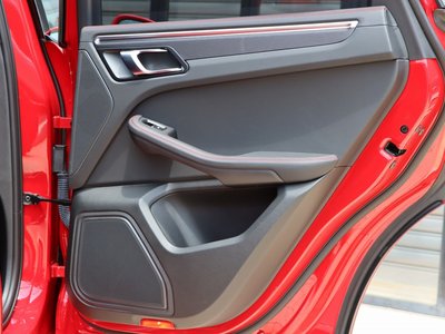 2022 Porsche MACAN 缩略图 63