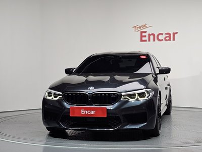 2018 BMW M5 照片 2
