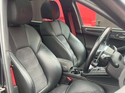 2020 Porsche MACAN 缩略图 13